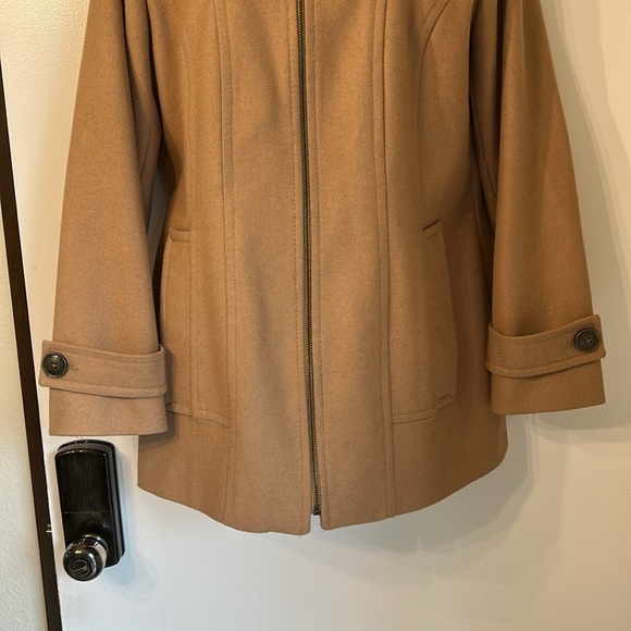 LONDON FOG HOODED COAT IN CAMEL SIZE M - Picture 4 of 15